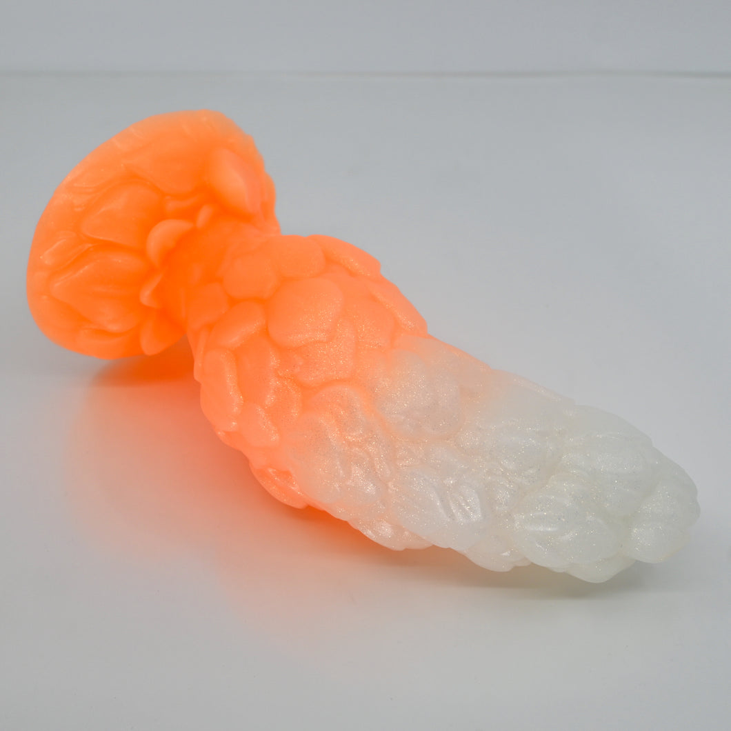 B2SEY28 Flora Small 0030 UV GITD