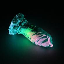 Load image into Gallery viewer, 82SJB83 Hue Small 0030 UV GITD
