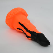 Load image into Gallery viewer, N2SFZ88 Nereid Small 0030 UV GITD
