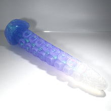 Load image into Gallery viewer, E3TEY44 Illex Medium NC 0031 UV CS
