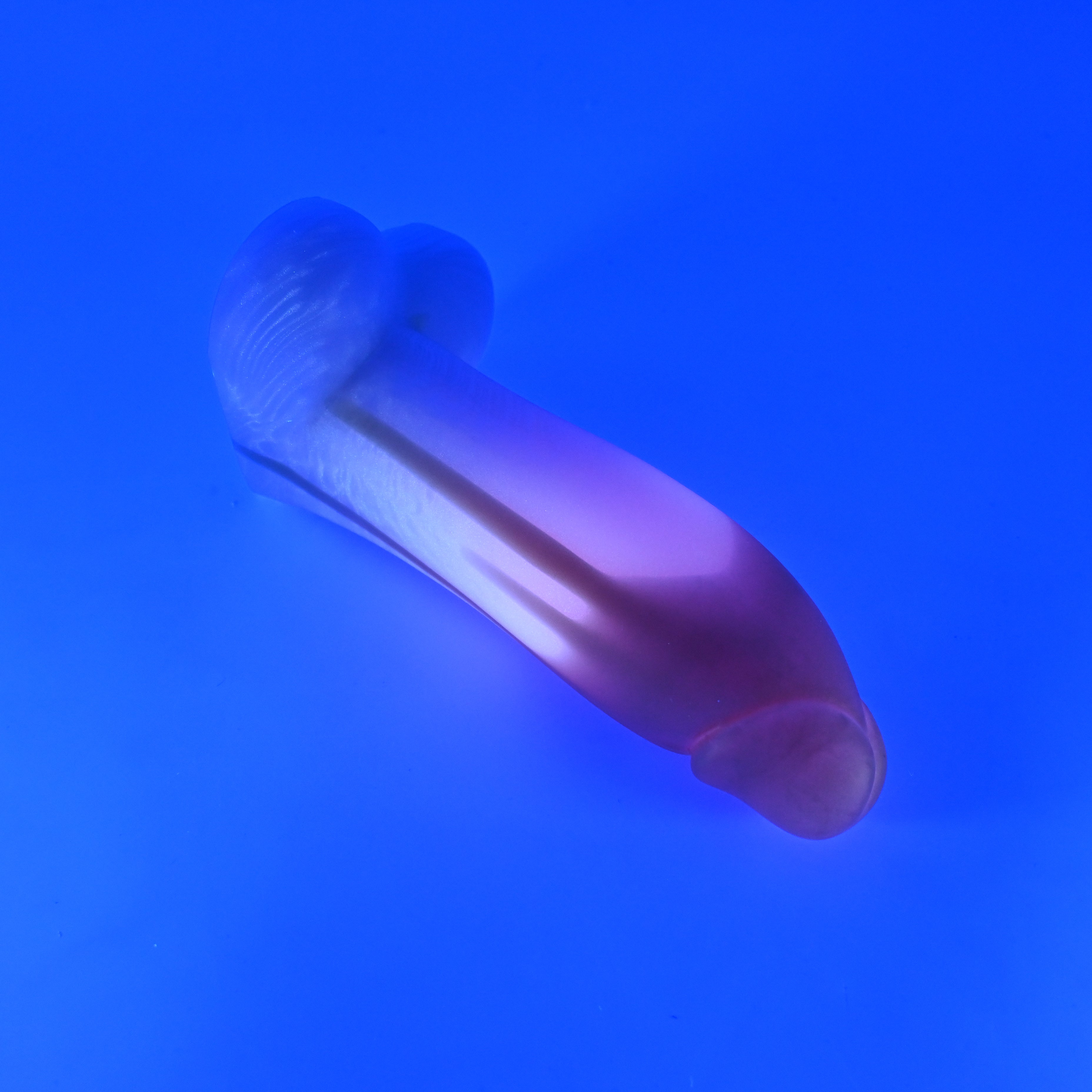 W3MKG16 Tellus Medium 0050 UV GITD GOBLIN HOLE