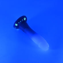 Load image into Gallery viewer, C2SKG23 Caelus Small 0030 UV GITD
