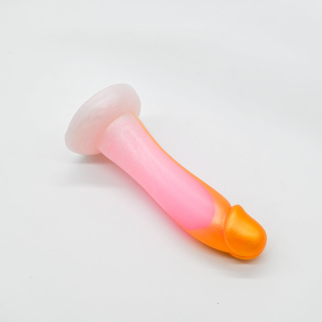 Z2MKG26 Caelus Small 0050 UV GITD