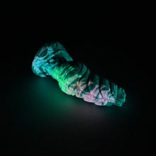 Load image into Gallery viewer, P2SJC40 Pluto Small 0030 UV GITD
