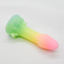 Load image into Gallery viewer, V3XJC90 Vaeriya Medium 0020 UV GITD
