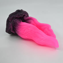 Load image into Gallery viewer, A4SFZ25 Alara Large 0030 UV GITD
