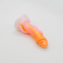 Load image into Gallery viewer, 32MKE56 Celia Small 0050 UV GITD
