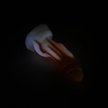 Load image into Gallery viewer, 32MKE56 Celia Small 0050 UV GITD
