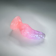 Load image into Gallery viewer, B2MJB98 Flora Small 0050 UV GITD

