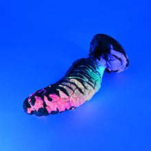 Load image into Gallery viewer, B3SJB99 Flora Medium 0030 UV GITD
