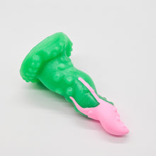 Load image into Gallery viewer, N2SHB39u Nereid Small 0030 UV GITD GHU
