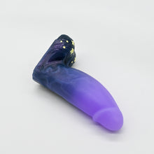 Load image into Gallery viewer, 92SKE79 Kronos Small 0030 UV GITD
