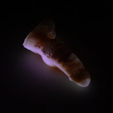 Load image into Gallery viewer, 52SKE64 Jacob Small 0030 UV GITD
