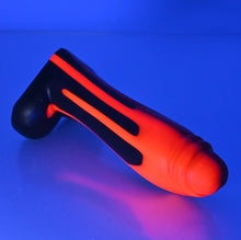 Load image into Gallery viewer, Q2SFA74 Aquus Small 0030 UV GITD
