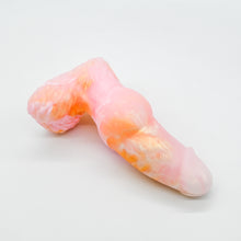Load image into Gallery viewer, 53SKE69 Jacob Medium 0030 UV GITD
