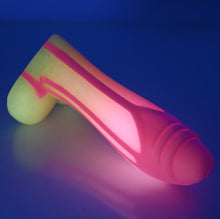 Load image into Gallery viewer, Q2XFA75 Aquus Small 0020 UV GITD
