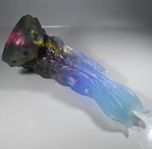 Load image into Gallery viewer, V2TDY83 Snark's Maw Small NC 0031 UV CS
