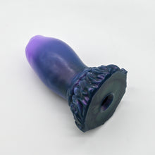 Load image into Gallery viewer, 84SKE74 Hue Large 0030 UV GITD GOBLIN HOLE
