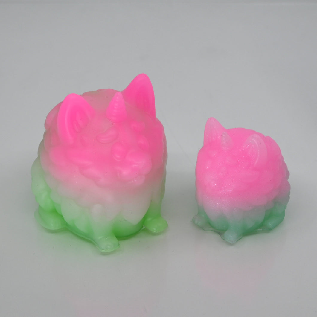 2PPDX74 Puppicorn Pair 0030 UV GITD