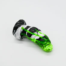 Load image into Gallery viewer, P2SKF76 Pluto Small 0030 UV GITD

