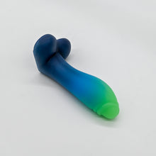 Load image into Gallery viewer, Q2XJE42 Aquus Small 0020 UV GITD
