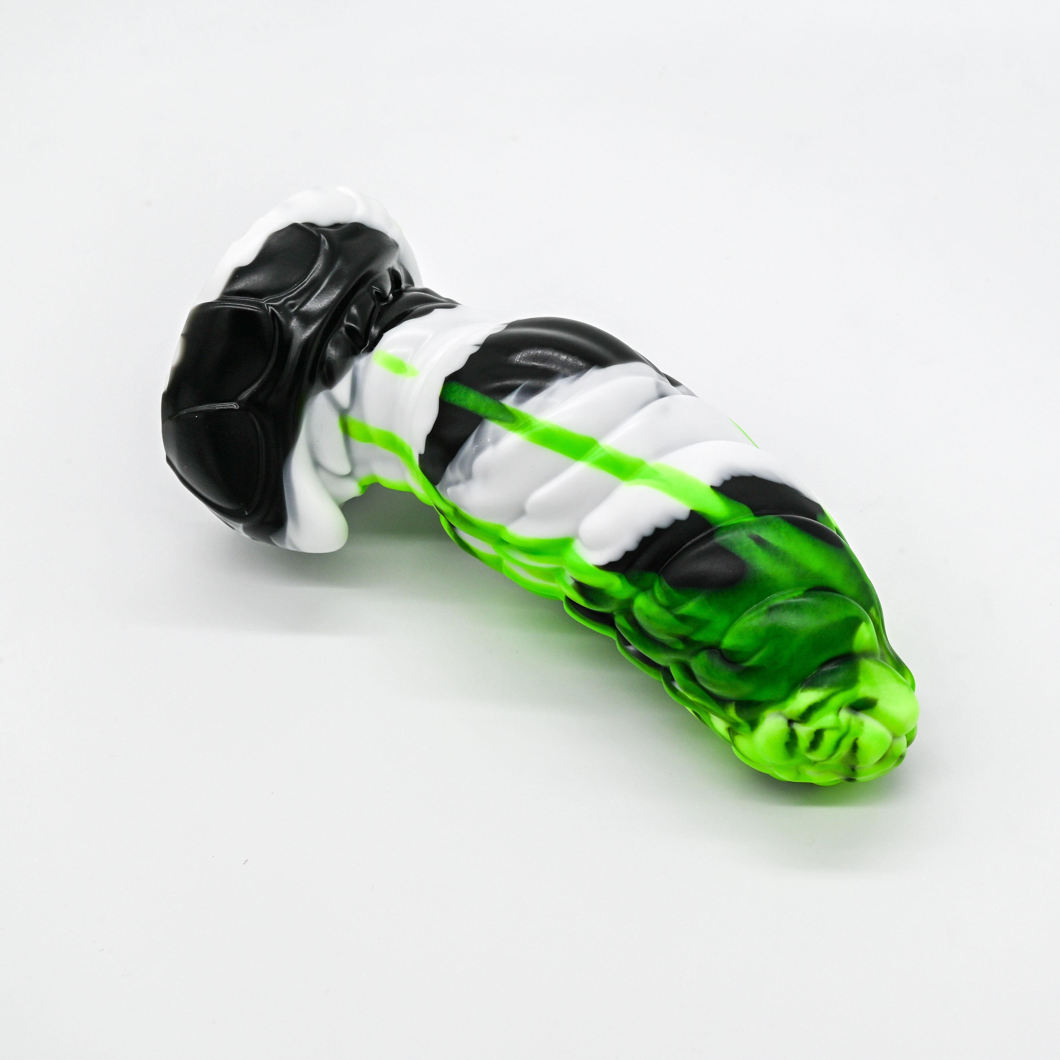 P4SKF83 Pluto Large 0030 UV GITD GOBLIN HOLE