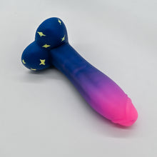 Load image into Gallery viewer, Q3SJE47 Aquus Medium 0030 UV GITD
