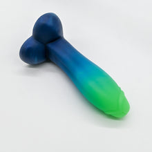 Load image into Gallery viewer, Q3XJE49 Aquus Medium 0020 UV GITD
