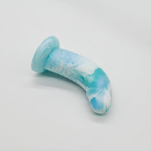 Load image into Gallery viewer, G2MJD89 Ignis Small 0050 UV GITD
