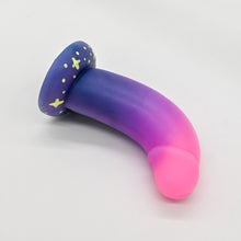 Load image into Gallery viewer, G3SJD93 Ignis Medium 0030 UV GITD

