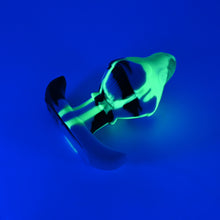 Load image into Gallery viewer, F3SKF33 Cylo Plug Medium 0030 UV GITD
