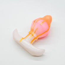 Load image into Gallery viewer, F4MKF37 Cylo Plug Large 0050 UV GITD
