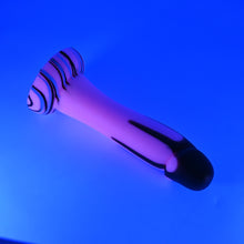 Load image into Gallery viewer, Z3SJF13 Caelus Medium 0030 UV GITD

