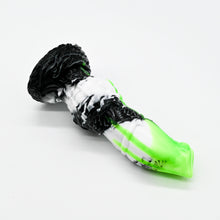 Load image into Gallery viewer, H2SHF46 Hellion Small 0030 UV GITD
