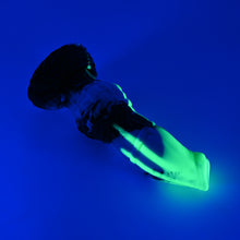Load image into Gallery viewer, H2SHF46 Hellion Small 0030 UV GITD

