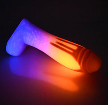 Load image into Gallery viewer, Q3MEA05 Aquus Medium 0050 UV GITD

