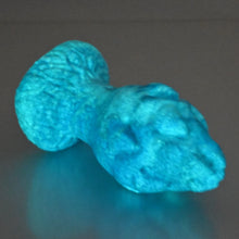 Load image into Gallery viewer, F3MFA26 Dragonfruit Plug Medium 0050 UV GITD
