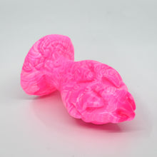 Load image into Gallery viewer, F3MGB16 Dragonfruit Plug Medium 0050 UV GITD
