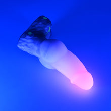 Load image into Gallery viewer, 52SJD49 Jacob Small 0030 UV GITD
