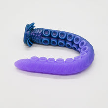 Load image into Gallery viewer, E4XKF18 Illex Large 0020 UV GITD
