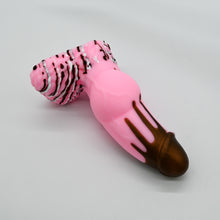 Load image into Gallery viewer, 53SJD58 Jacob Medium 0030 UV GITD
