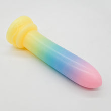 Load image into Gallery viewer, AoSKE00 Giant Dilator Oak 0030 UV GITD

