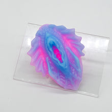 Load image into Gallery viewer, C2MKG98 Calypso Small 0050 UV GITD

