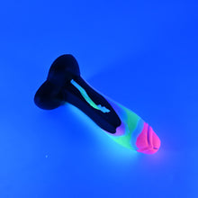 Load image into Gallery viewer, Q2MKH71 Aquus Small 0050 UV GITD
