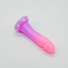 Load image into Gallery viewer, Z2SKJ12 Caelus Small 0030 UV GITD
