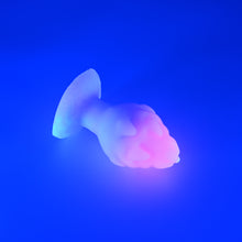 Load image into Gallery viewer, F4MHC52 Dragonfruit Plug Large 0050 UV GITD
