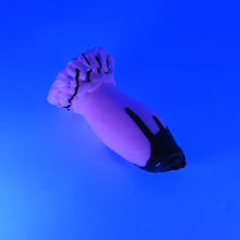 Load image into Gallery viewer, 82SJD68 Hue Small 0030 UV GITD
