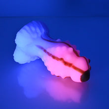 Load image into Gallery viewer, M2MDZ87 Mars Small 0050 UV GITD

