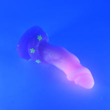 Load image into Gallery viewer, 33SKG63 Celia Medium 0030 UV GITD
