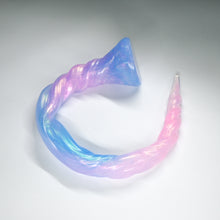 Load image into Gallery viewer, S3THD16 Sera's Horn Medium NC 0031 CS *FLOP*

